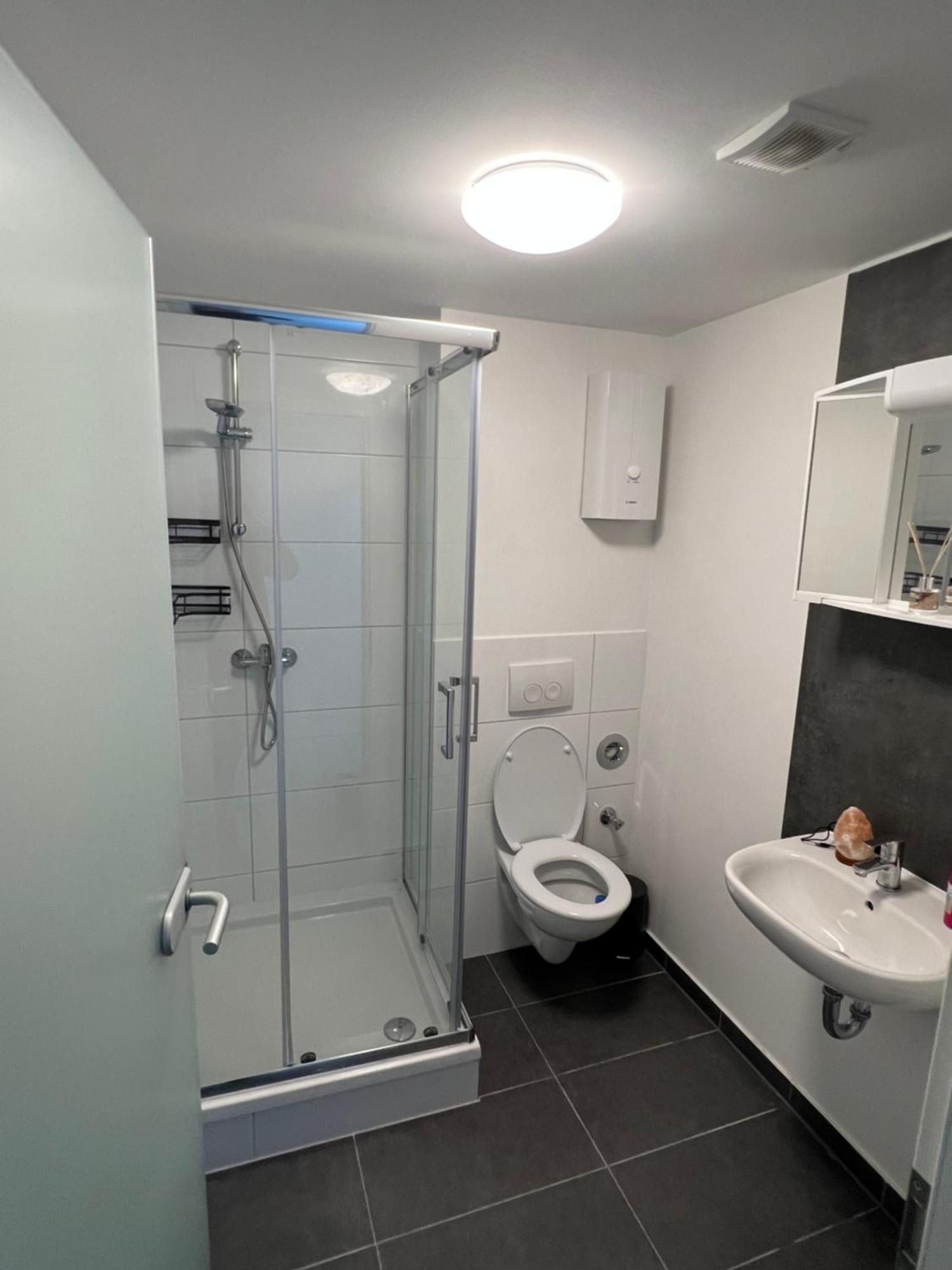 Business Apartment 13 Essen Bagian luar foto